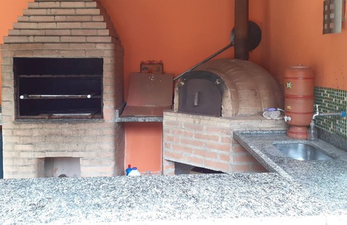 Jardim Shangri-La House | PRETTY! Pool, BBQ, Private Lake with Kayak