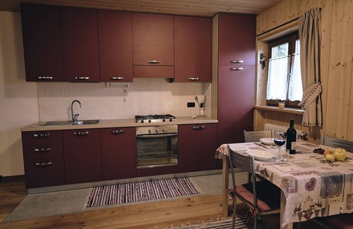 Madesimo Ski Chalet | PRETTY TWO-ROOM APARTMENT IN ALPINE STYLE