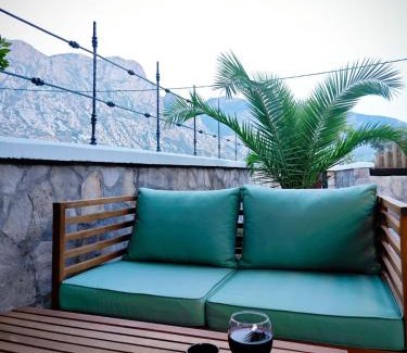 Prcanj House | Prima Casa