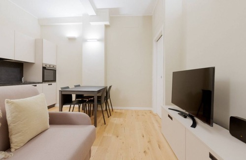 Milan Apartment | Primaticcio M1 Modern and Bright Apartment