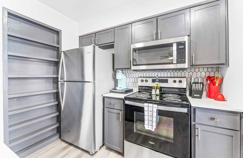 Windsor Park Apartment | Prime Area Cozy 1BR, Fast WiFi, 7 Min to Downtown