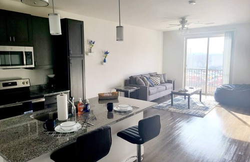 Midtown Apartment | Prime CWE Area w/Lux Amenities and King Bed (304)