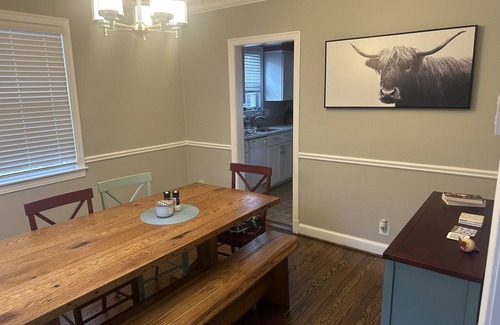 College Park House | Prime Hyattsville location available for 30 day plus rental! Dog friendly n