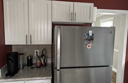 College Park House | Prime Hyattsville location available for 30 day plus rental! Dog friendly n
