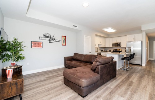 Campbell Apartment | Prime Location! 2bd 2bth