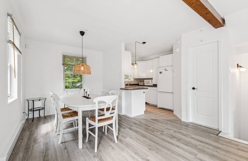 Mont-Tremblant Village House | Prime location 4 bdrm/2bath in Old Village - 5 min to slopes! VIP Parking Pass