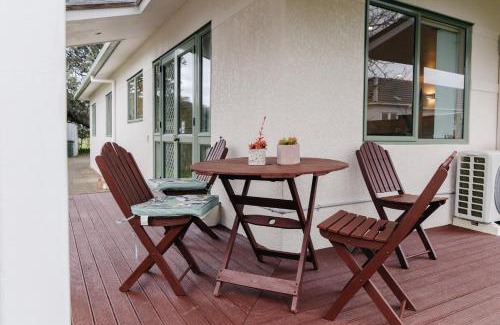 Mount Roskill House | Prime location at Mt Eden- Cozy Vibe 3BR Home
