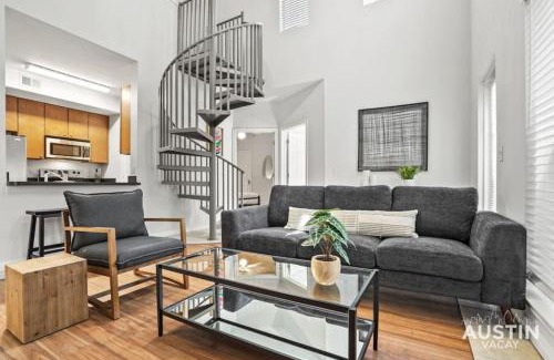 West Campus Apartment | Prime Location Modern Comfort plus Sleeps Up to 16