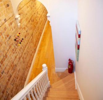 Ponsonby Apartment | Prime Ponsonby l Rebuild l Amazing Apt Central