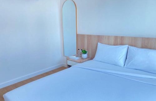Nong Prue Hotel | Prime Sleep by Miracle - Booked on Hourly Basis