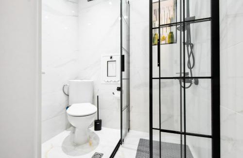 Sofia City Center Apartment | Prime Spot For 5 Full Kitchen Wi-fi Ac