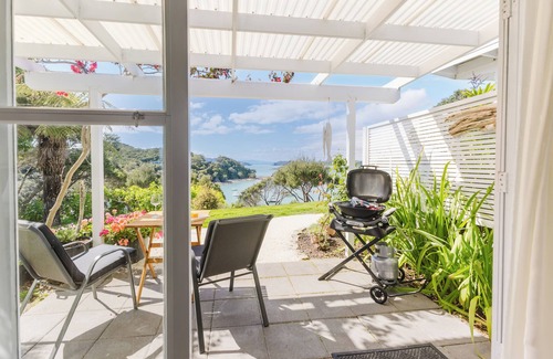 Kerikeri Apartment | Prime Waterfront Studio in Opito Bay - nOne of the Bay's Best Spots