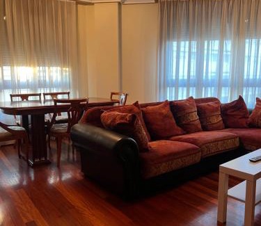 Distrito Oeste Apartment | Primera línea playa con parking
