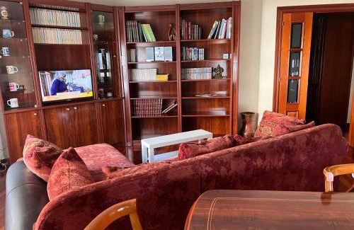 Distrito Oeste Apartment | Primera línea playa con parking