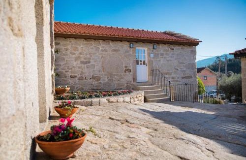 Arcos de Valdevez Villa | Primitiva - Casas de Selim