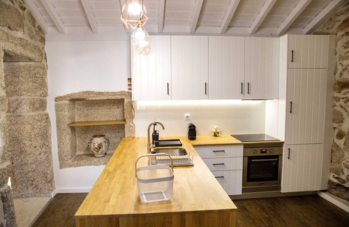 Arcos de Valdevez Villa | Primitiva - Casas de Selim
