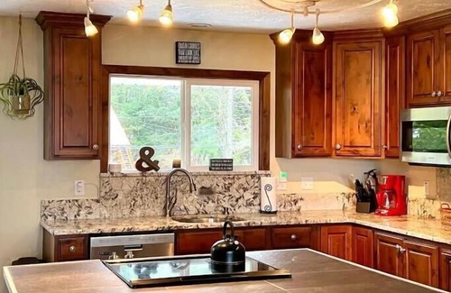 Juneau House | Primo Views Auke Bay + 1/2 off Whale Watching