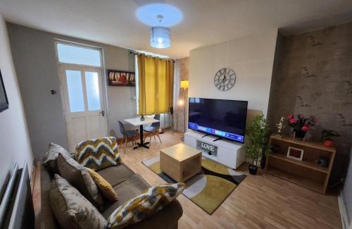 Wallsend Apartment | Primos Executive - 2 Bedroom House in Wallsend