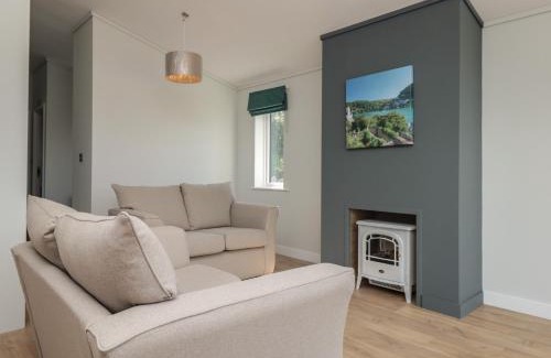 Dartmouth House | Primrose Lodge