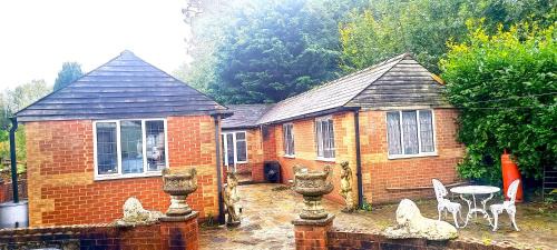 Offham House | PRIMROSE PADDOCK BARN - near Maidstone, Sevenoks, Gravesend