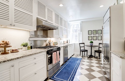 Southwest House | Prince of Wales - An Old Town Luxury Row Home!