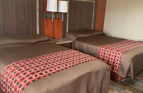 Lake Wales Hotel | Prince of Wales Motel