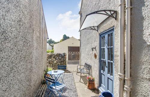Whithorn House | Priory Walk