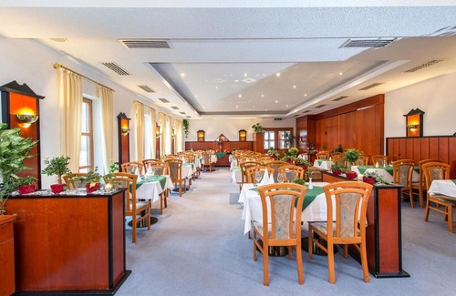Ostheim Hotel | Prisma Hotel Rhönblick