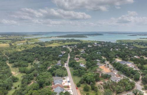 Canyon Lake House | Pristine 3-bedroom Home Near Canyon Lake!