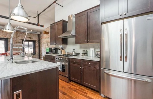 Center City East Apartment | PRISTINE 3 BR Million-Dollar Loft Elevator Parking