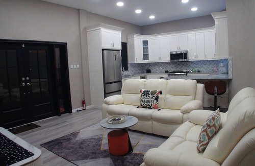 Calivigny Villa | Pristine Modern 2-Bedroom Villa with Beautiful Outdoor Entertainment Area
