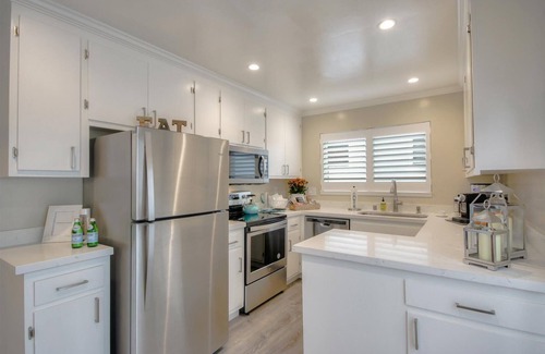 Walnut Creek House | Pristine Walnut Creek Retreat | Newly Remodeled