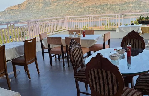 Mulshi Villa | PRITHVI PALACE, Mulshi A Memorable Homestay with Nature - For Families only