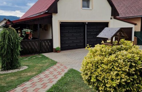 Vychodna House | Privát Ján