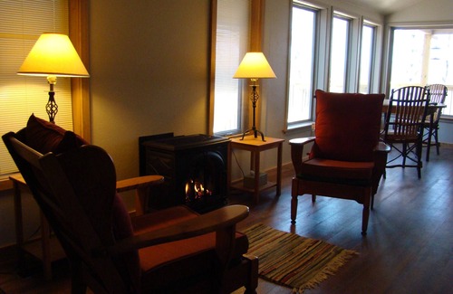 Fort Hill Cottage | Privacy-Adventure-Romance-Unplugged--No extra cleaning fees-Five Star Reviews