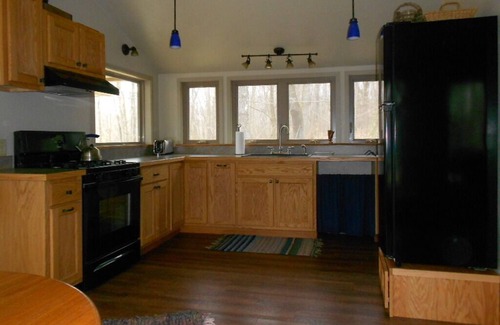 Fort Hill Cottage | Privacy-Adventure-Romance-Unplugged--No extra cleaning fees-Five Star Reviews