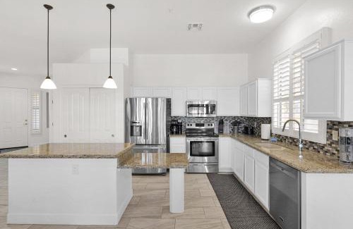 McDowell Mountain Ranch House | Privacy, Pickleball, Club House, Hiking, Mountains