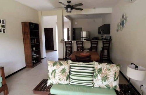 Tamarindo House | Private house with pool, near Tamarindo.