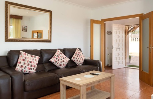 Sant Cebria de Vallalta Villa | Private pool, barbecue and lots of fun