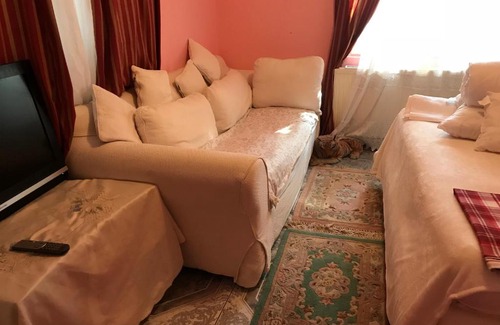 Budaors House | Privat szoba ahol kenyelmesen kipihenheted magad