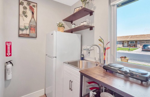 San Ramon House | Private 1 Bed 1 bath unit in Quiet and safe Neighborhood