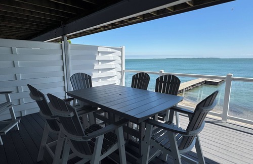 Put-in-Bay Condo | Private 1 Bedroom 1 Bath Condo on the Water - Sleeps up to 6 max - C103