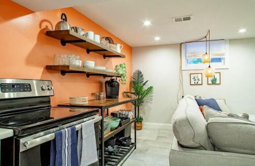 Manor Park Apartment | Private 1-BR DC Residential-Style Stay Parking