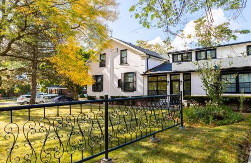 Burlington Apartment | Private 1bed 1bath Apt Near Downtown 1st floor - U2