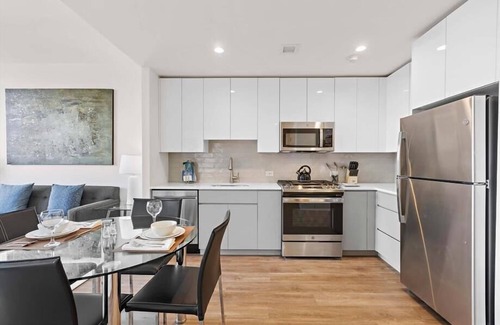 White Plains Apartment | Private 1BR Apt | Parking | Gym & Pool | White Plains