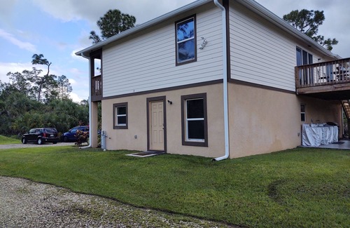Rural Estates House | Private 2/2 for family or two couples