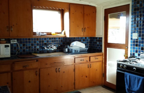 Anchor Bay House | Private 2 Bedrm 1 Bath On Acre Plus, Children And Pets Welcome.