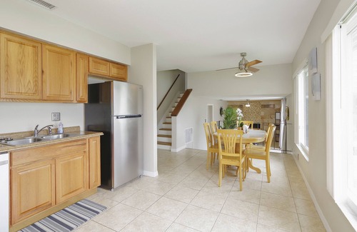 Greater Northdale House | Private 2 Story Corner Home - Games Room - Spacious