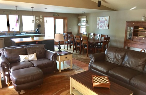 Pocono Lake House | Private 200 feet of lakefront, giant backyard, firepit, canoe, kayaks & more!