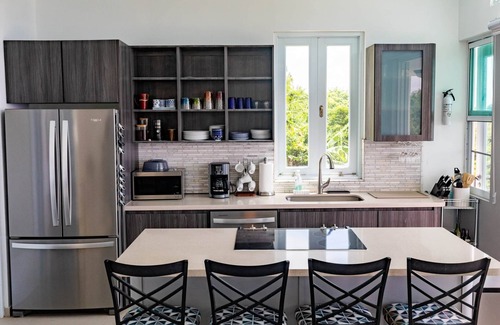 Camino Nuevo House | Private 2BR/2.5 BA W. Ocean View & Infinity Pool